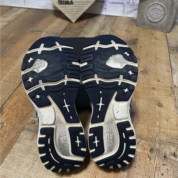 BROOKS WOMEN'S GHOST 14 size 8.5 - Picture 10 of 10